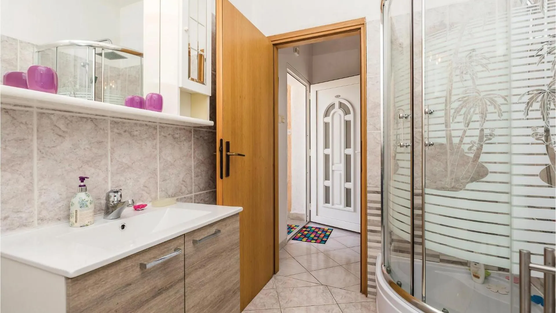 2 Bedroom Awesome Apartment In ماتولي